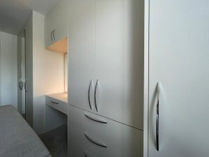 wardrobe-door-close-up