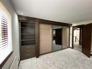 fitted-wardrobe-installation (1)