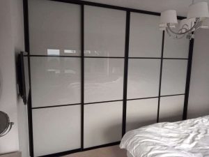 walk-in-wardrobe (1)