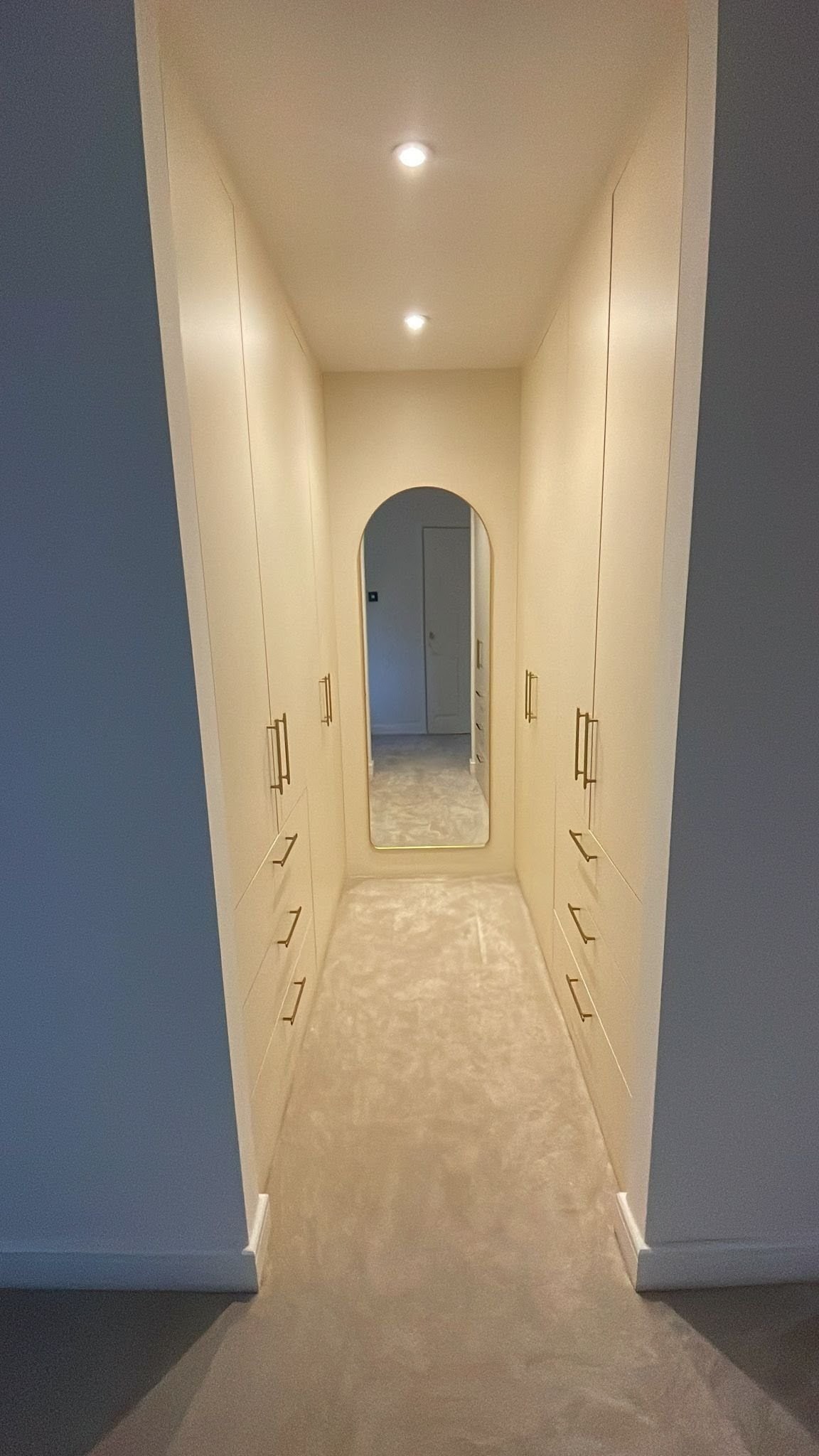 Bespoke dressing room